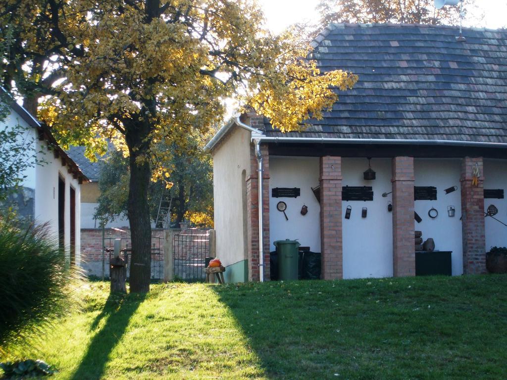Gasthof Bike Stop Duna *